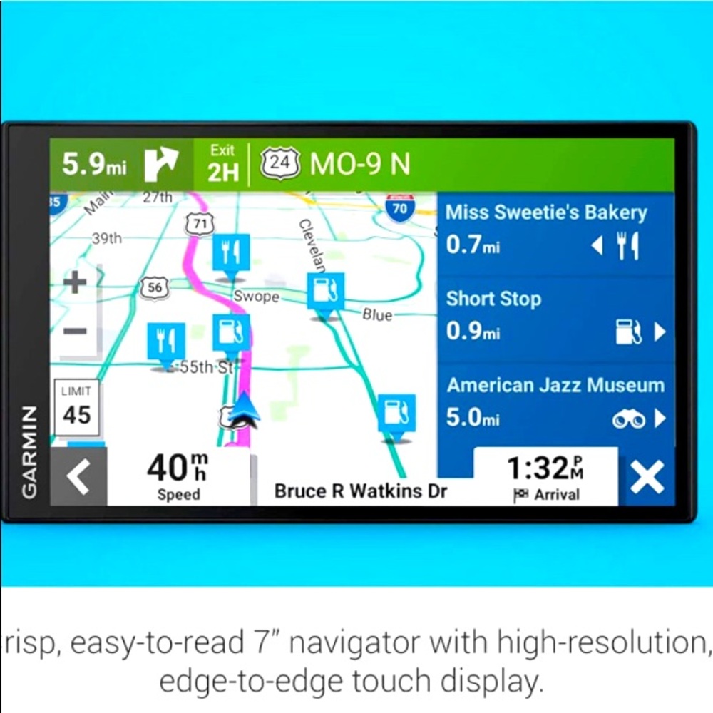 Garmin 7Xl Ex 7” screen comes with extension holder for car and charger
